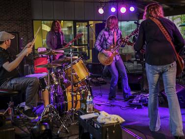 JAM’s 2023 Rooftop Summer Music Series Concludes With Cadillac Groove Concert